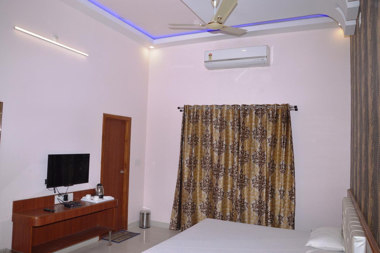 Hotel Panigrahan Bikaner Zewnętrze zdjęcie